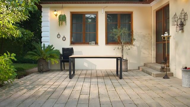 363d15d8b4614a4f2ac4dff926ae706c - 12